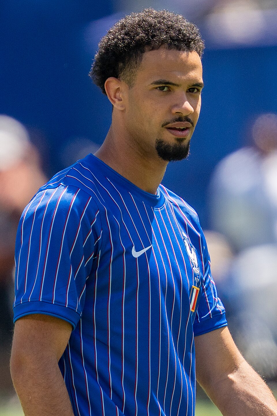Warren Zaïre-Emery en maillot de l'équipe de France, juin 2026